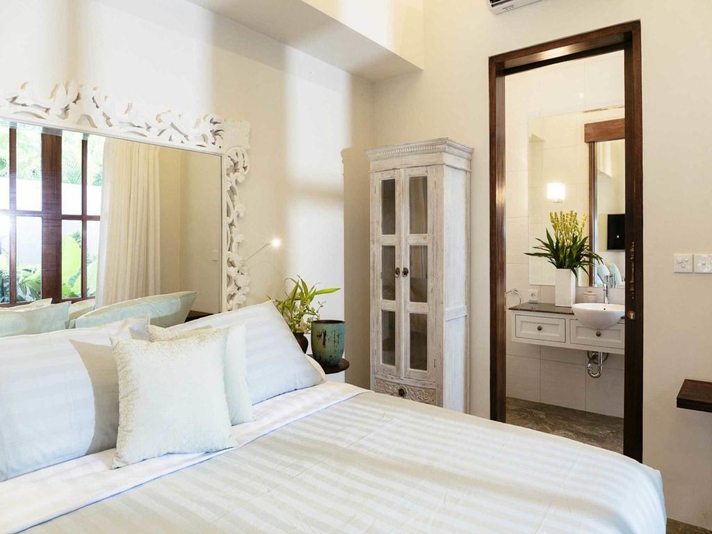 Villas Sabbia Seminyak Quarto foto